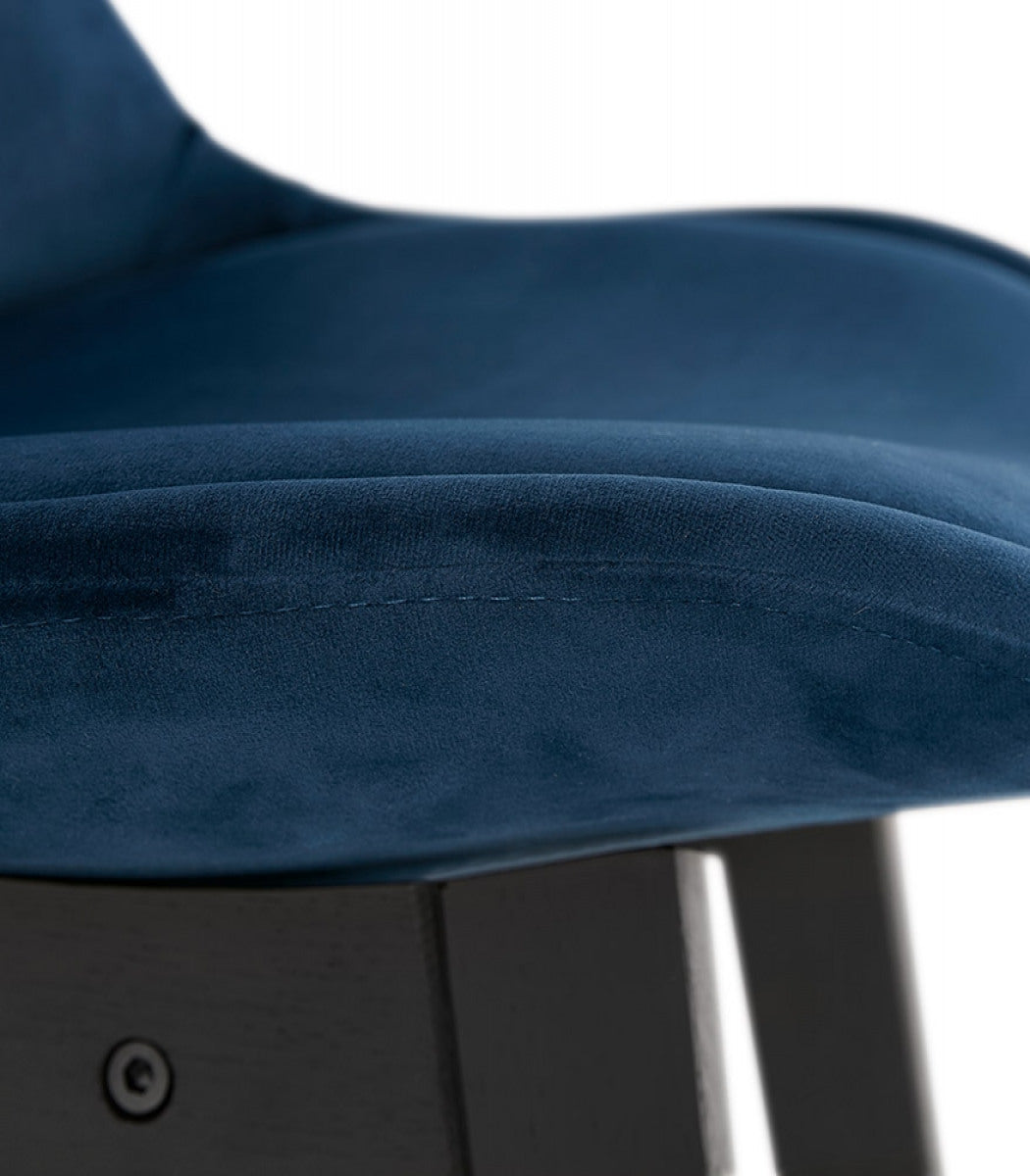 Tabouret de bar 'MORISS' en velours bleu et pieds en bois noir
