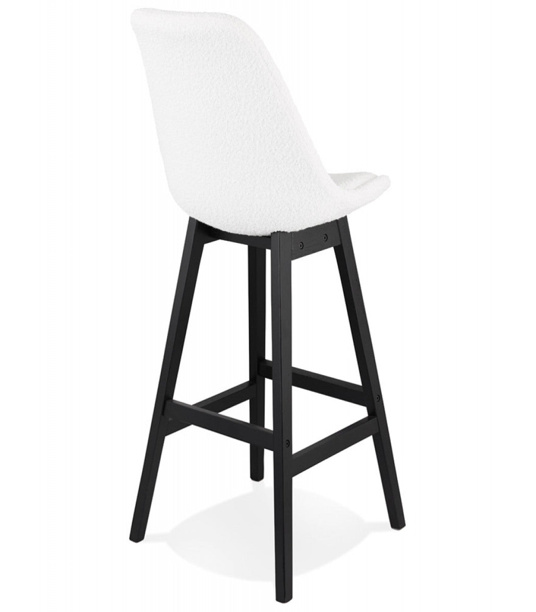 Tabouret de bar 'SANDRA' en tissu bouloché blanc et pied en bois noir
