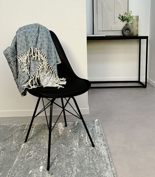 Chaise design 'BYBLOS' noire style industriel