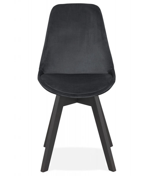 Chaise en velours noir 'JOE' avec structure en bois noir