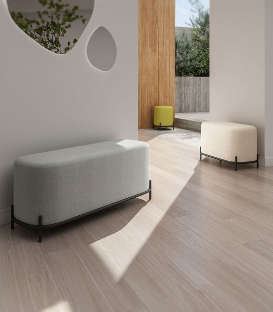Banquette design 'ORSO BENCH' en tissu bouloché beige